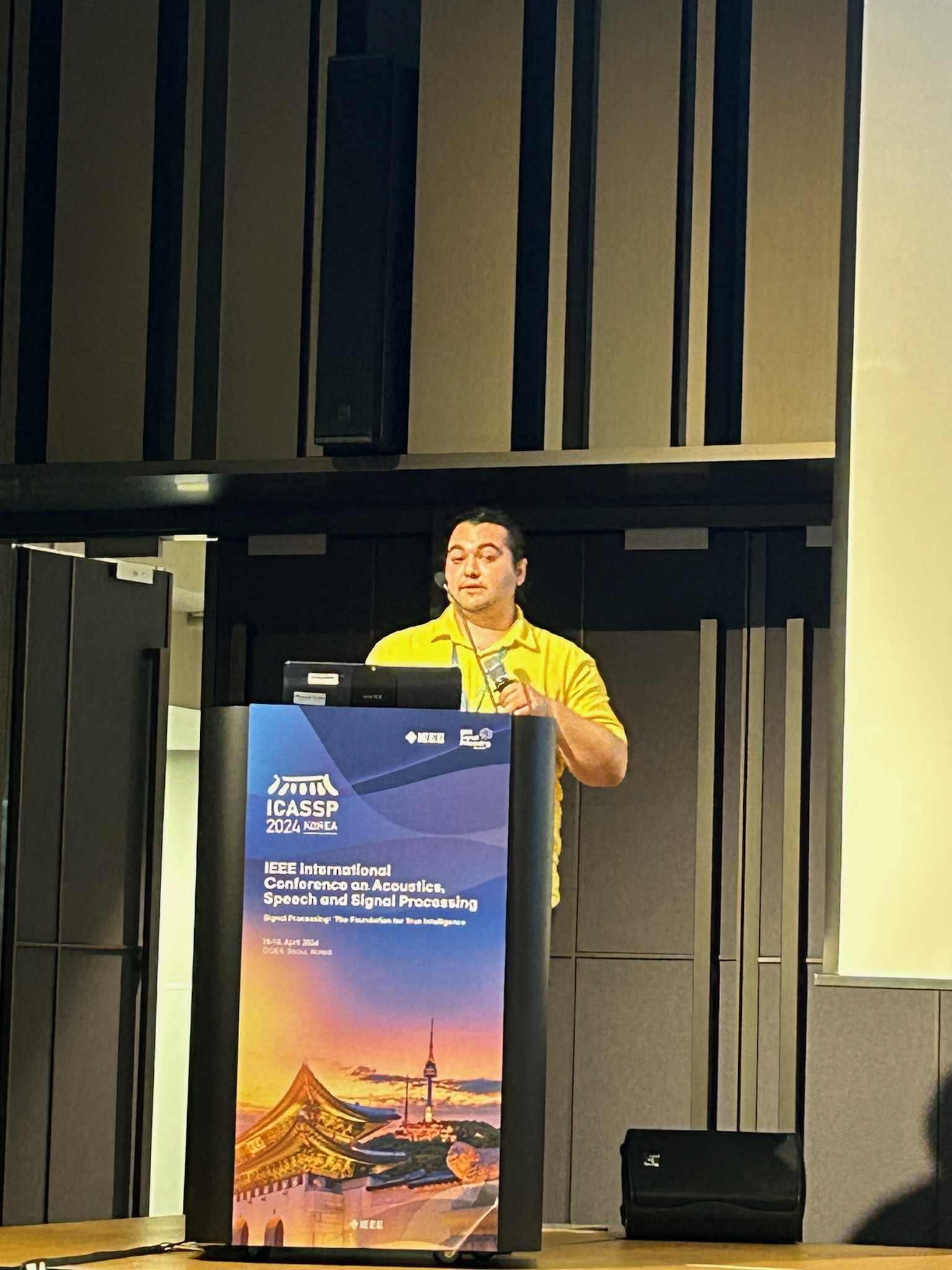 Photo: Open discussions on my presentation